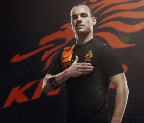 吹杨提议引热议，保罗退役巡演期间，快船应直接退役3号球衣